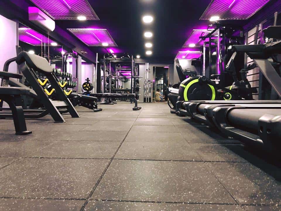 Athlon commercial gym setup in Thane, Mumbai